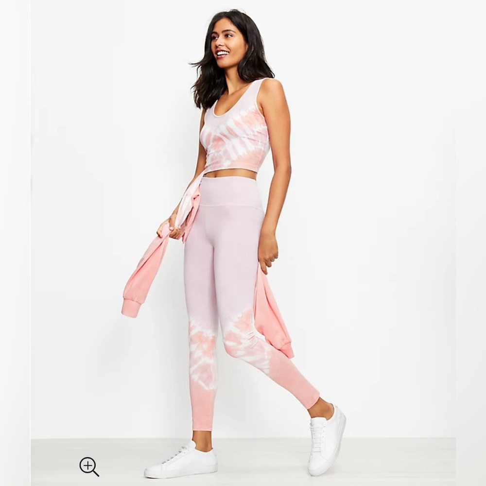 Lou & Grey Petite Tie‎ Dye Leggings in Pastels
